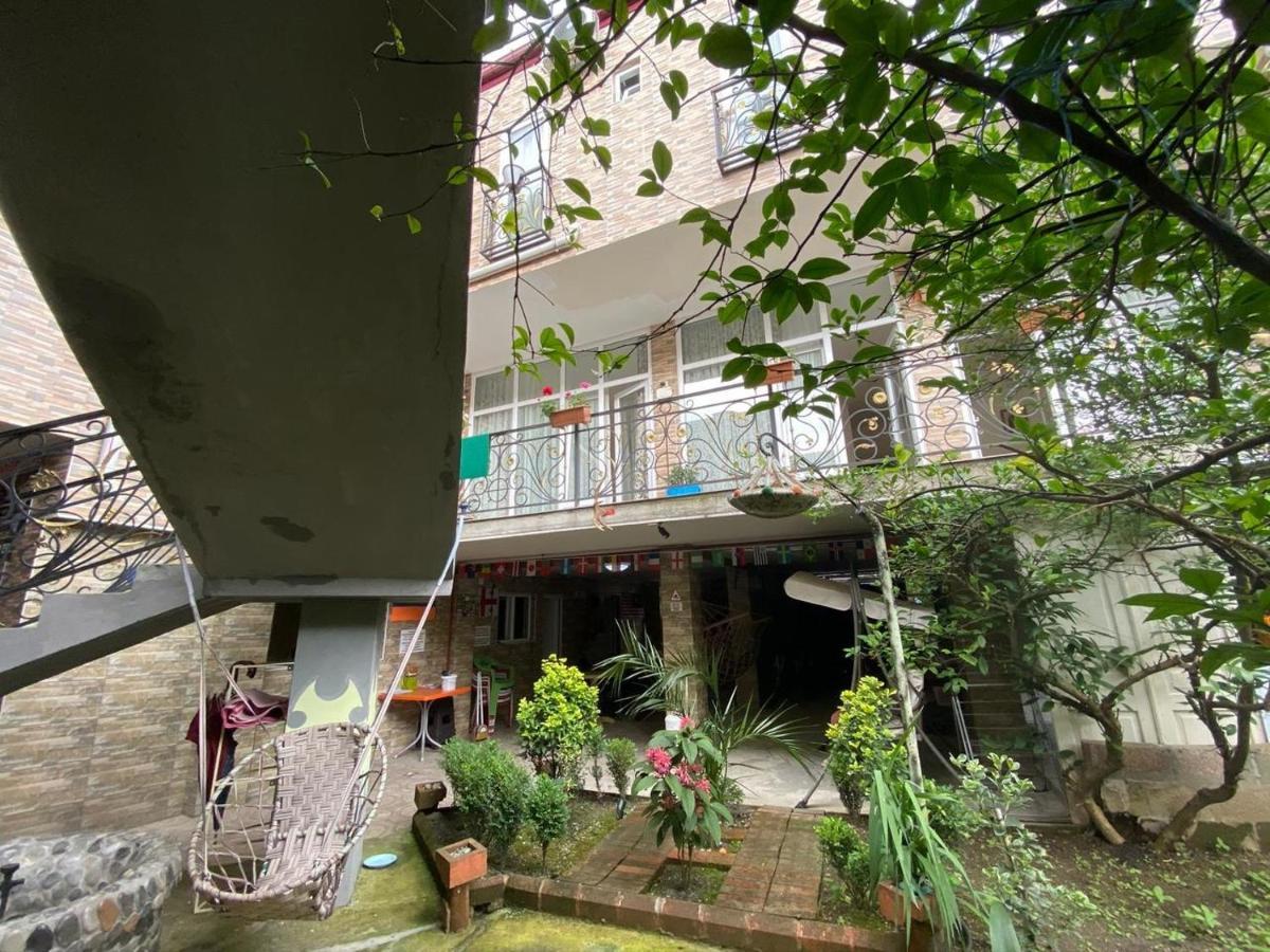 Guest House Ocean Force Батуми Экстерьер фото