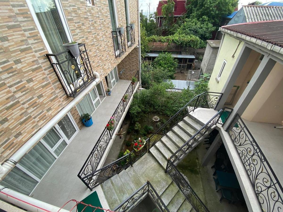 Guest House Ocean Force Батуми Экстерьер фото