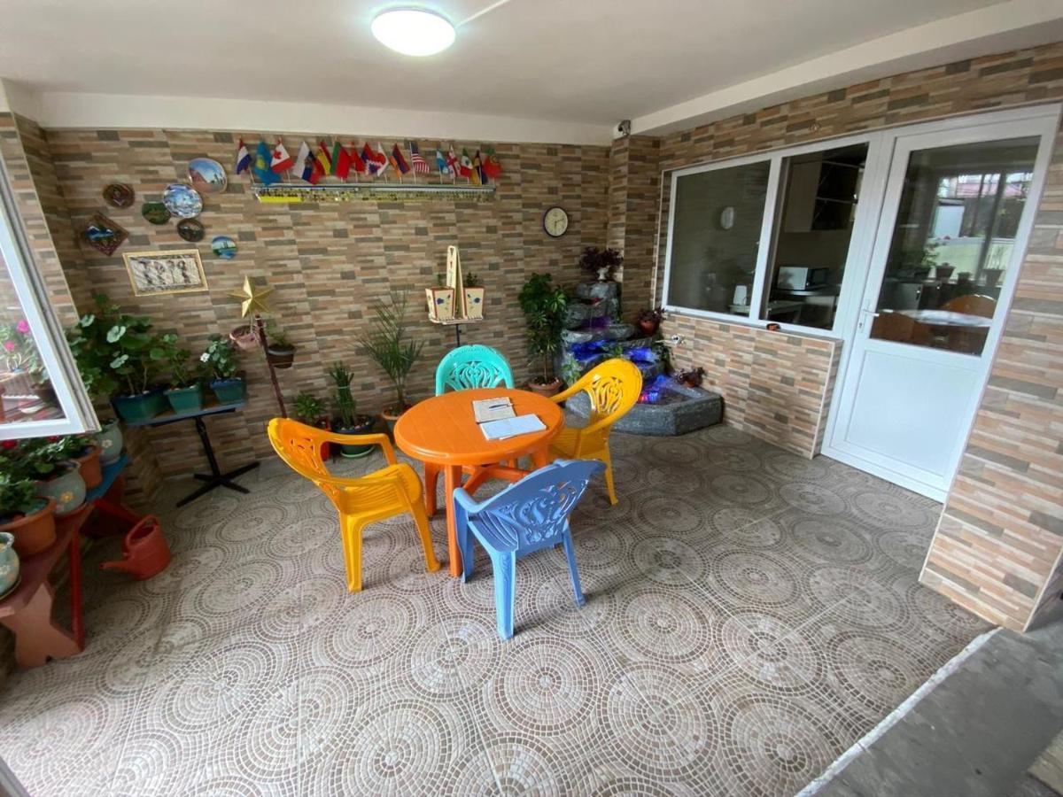 Guest House Ocean Force Батуми Экстерьер фото
